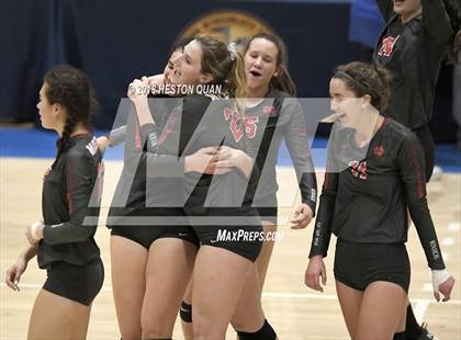 Thumbnail 3 in Central vs Mater Dei (CIF State Open Division Final) photogallery.