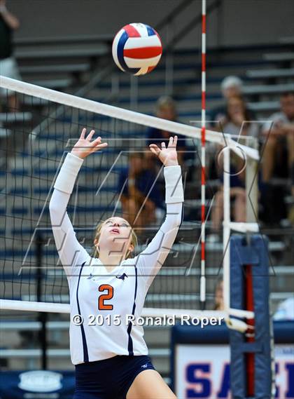 Thumbnail 2 in Sachse vs. Garland photogallery.