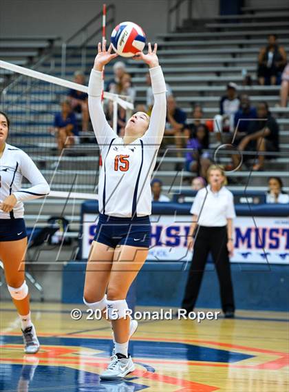 Thumbnail 1 in Sachse vs. Garland photogallery.