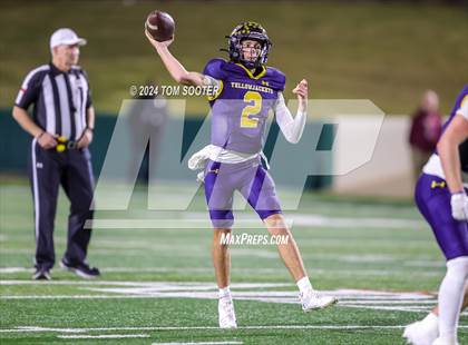 Thumbnail 3 in Hereford vs Stephenville (UIL Football 4A D1 Area) photogallery.