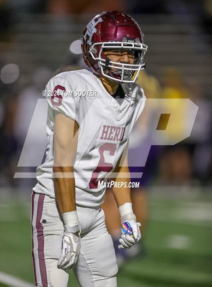 Thumbnail 1 in Hereford vs Stephenville (UIL Football 4A D1 Area) photogallery.