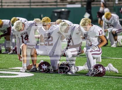 Thumbnail 2 in Hereford vs Stephenville (UIL Football 4A D1 Area) photogallery.