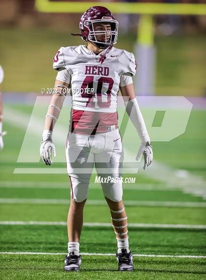 Thumbnail 1 in Hereford vs Stephenville (UIL Football 4A D1 Area) photogallery.
