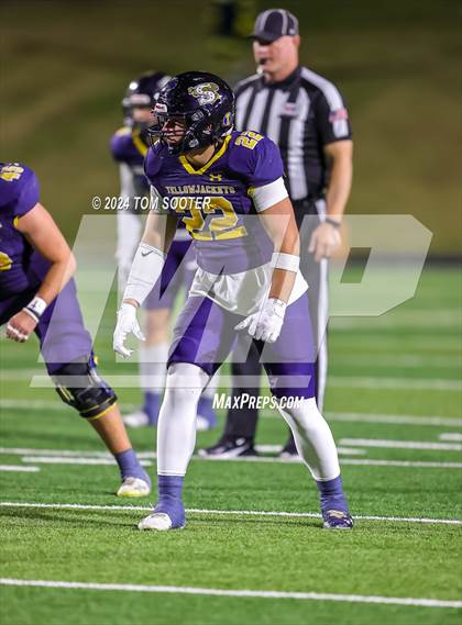 Thumbnail 3 in Hereford vs Stephenville (UIL Football 4A D1 Area) photogallery.