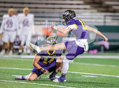 Thumbnail 1 in Hereford vs Stephenville (UIL Football 4A D1 Area) photogallery.