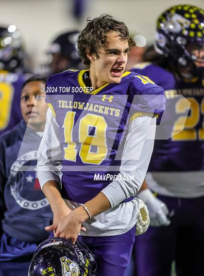 Thumbnail 3 in Hereford vs Stephenville (UIL Football 4A D1 Area) photogallery.
