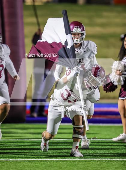 Thumbnail 2 in Hereford vs Stephenville (UIL Football 4A D1 Area) photogallery.