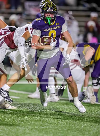 Thumbnail 2 in Hereford vs Stephenville (UIL Football 4A D1 Area) photogallery.
