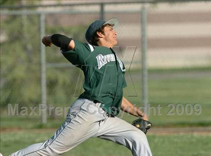 Thumbnail 1 in River Valley @ Natomas photogallery.