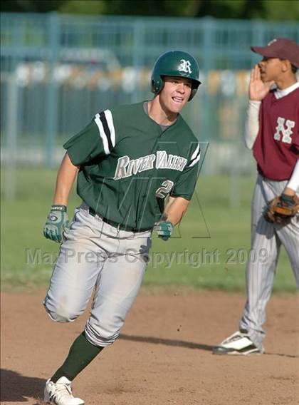 Thumbnail 1 in River Valley @ Natomas photogallery.