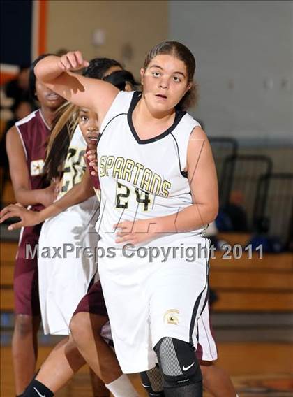 Thumbnail 3 in Encina Prep vs. Lathrop (Cosumnes Oaks Classic) photogallery.