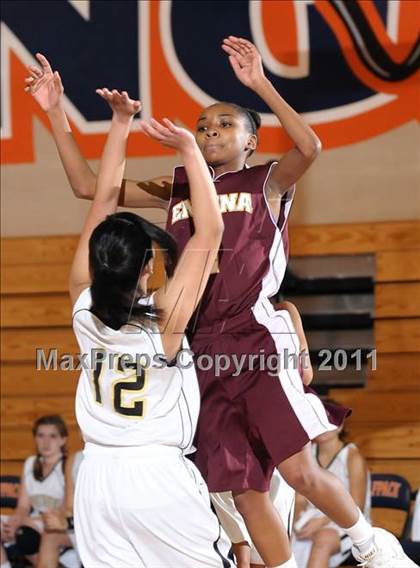 Thumbnail 3 in Encina Prep vs. Lathrop (Cosumnes Oaks Classic) photogallery.