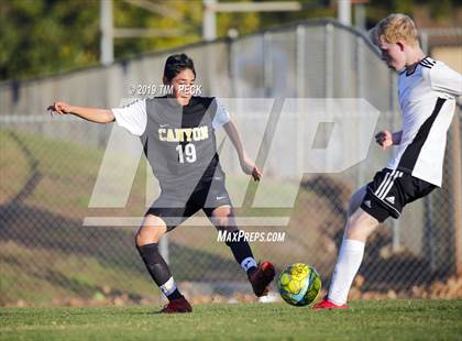 Thumbnail 2 in Canyon @ Tustin photogallery.