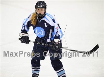 Thumbnail 2 in Wilton @ North Haven (State Quarterfinal) photogallery.