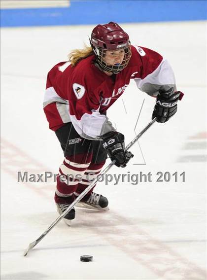 Thumbnail 2 in Wilton @ North Haven (State Quarterfinal) photogallery.