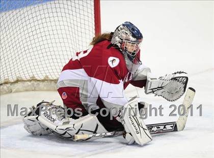 Thumbnail 1 in Wilton @ North Haven (State Quarterfinal) photogallery.