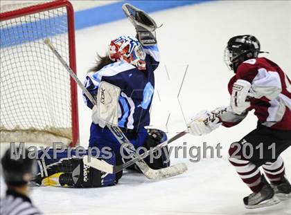 Thumbnail 3 in Wilton @ North Haven (State Quarterfinal) photogallery.