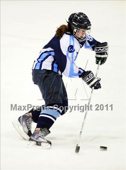 Thumbnail 1 in Wilton @ North Haven (State Quarterfinal) photogallery.