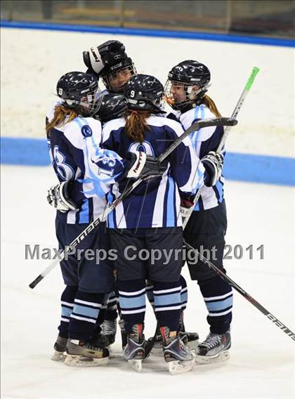 Thumbnail 2 in Wilton @ North Haven (State Quarterfinal) photogallery.