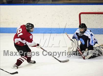Thumbnail 2 in Wilton @ North Haven (State Quarterfinal) photogallery.