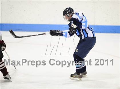 Thumbnail 2 in Wilton @ North Haven (State Quarterfinal) photogallery.