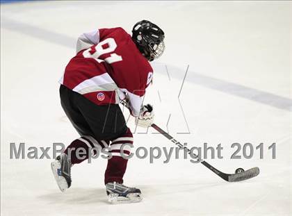 Thumbnail 2 in Wilton @ North Haven (State Quarterfinal) photogallery.