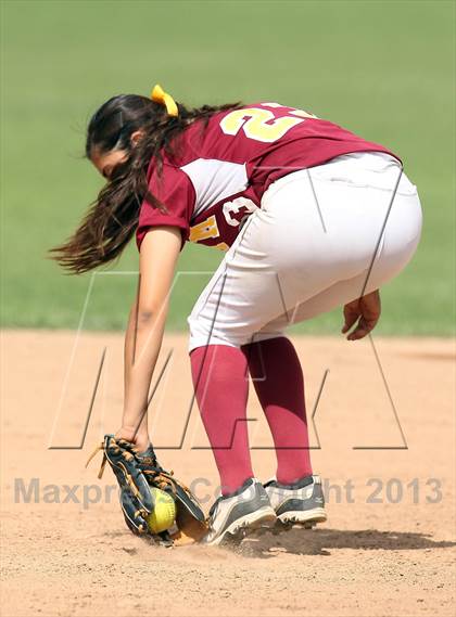 Thumbnail 3 in Cantwell-Sacred Heart @ Bellarmine-Jefferson (CIF SS Playoffs) photogallery.