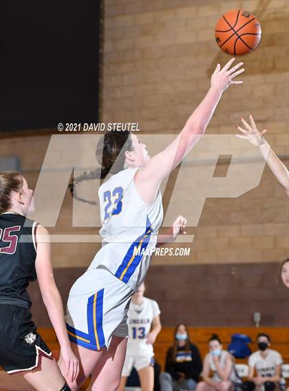 Thumbnail 2 in Whitney vs. Lincoln (Chavez Classic) photogallery.
