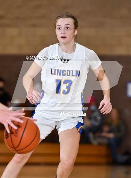 Thumbnail 3 in Whitney vs. Lincoln (Chavez Classic) photogallery.