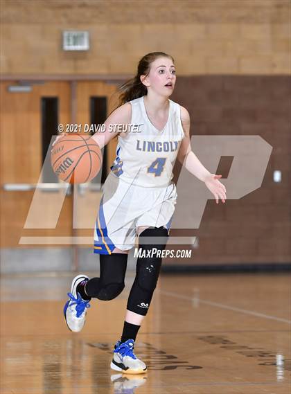 Thumbnail 3 in Whitney vs. Lincoln (Chavez Classic) photogallery.