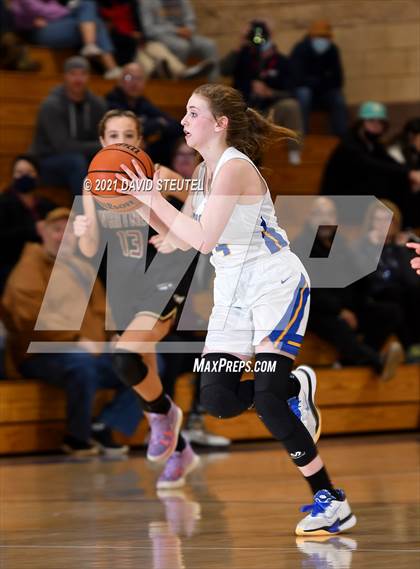 Thumbnail 1 in Whitney vs. Lincoln (Chavez Classic) photogallery.