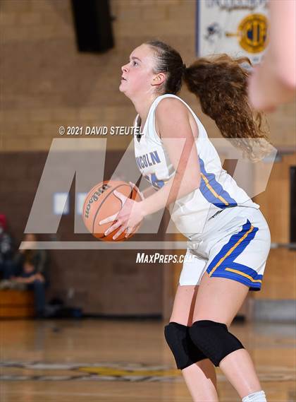 Thumbnail 2 in Whitney vs. Lincoln (Chavez Classic) photogallery.
