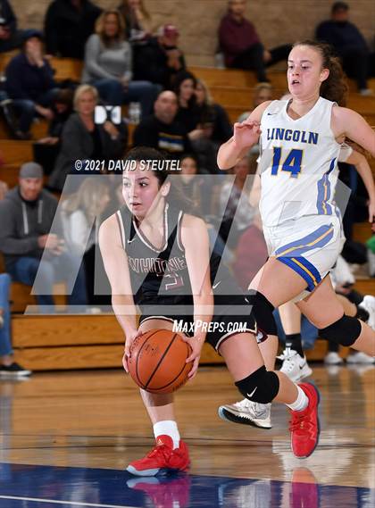 Thumbnail 3 in Whitney vs. Lincoln (Chavez Classic) photogallery.