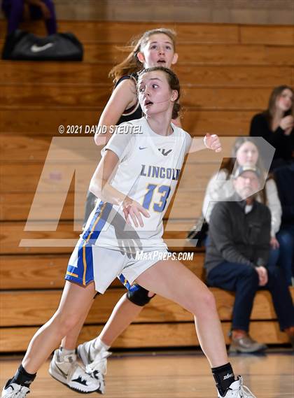 Thumbnail 1 in Whitney vs. Lincoln (Chavez Classic) photogallery.