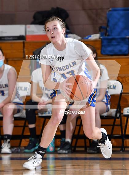 Thumbnail 2 in Whitney vs. Lincoln (Chavez Classic) photogallery.