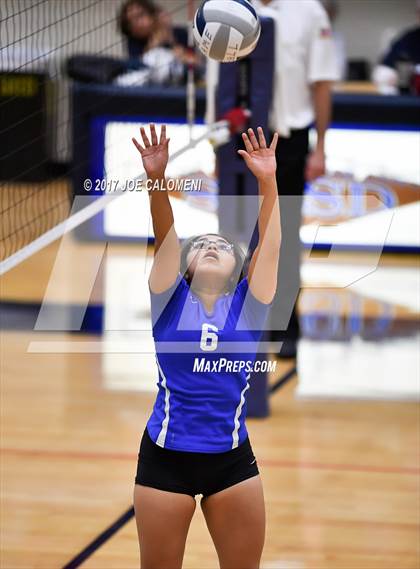 Thumbnail 1 in Brackenridge vs Lanier [Sidney] photogallery.