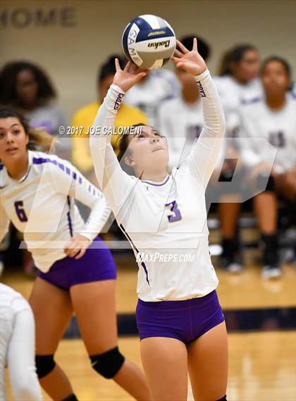 Thumbnail 1 in Brackenridge vs Lanier [Sidney] photogallery.