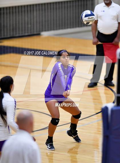 Thumbnail 3 in Brackenridge vs Lanier [Sidney] photogallery.
