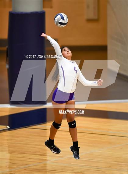 Thumbnail 1 in Brackenridge vs Lanier [Sidney] photogallery.