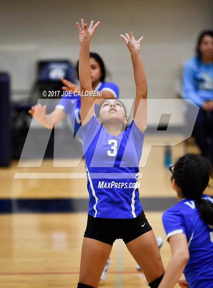 Thumbnail 1 in Brackenridge vs Lanier [Sidney] photogallery.