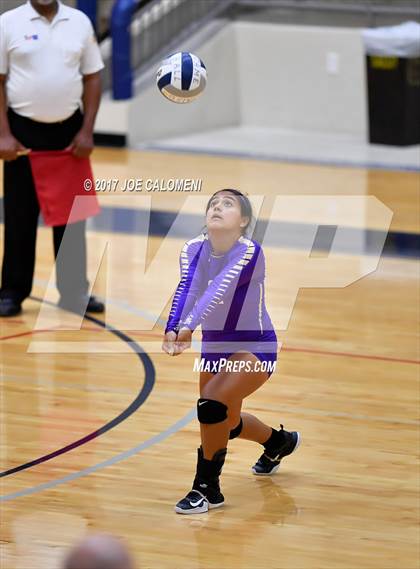 Thumbnail 1 in Brackenridge vs Lanier [Sidney] photogallery.