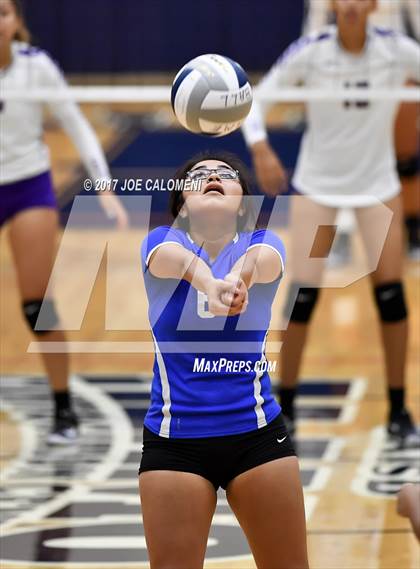 Thumbnail 2 in Brackenridge vs Lanier [Sidney] photogallery.