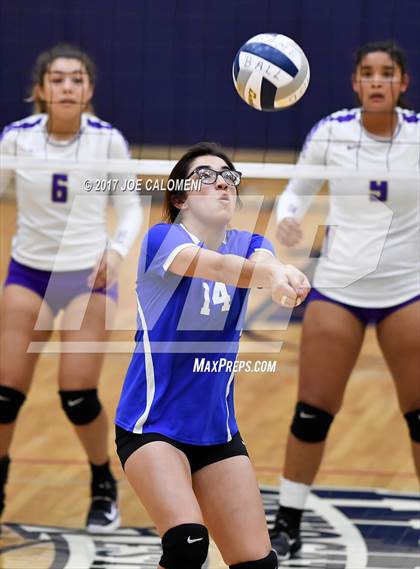 Thumbnail 3 in Brackenridge vs Lanier [Sidney] photogallery.