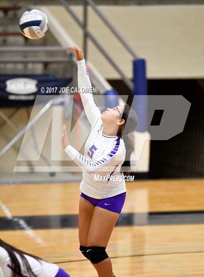 Thumbnail 2 in Brackenridge vs Lanier [Sidney] photogallery.