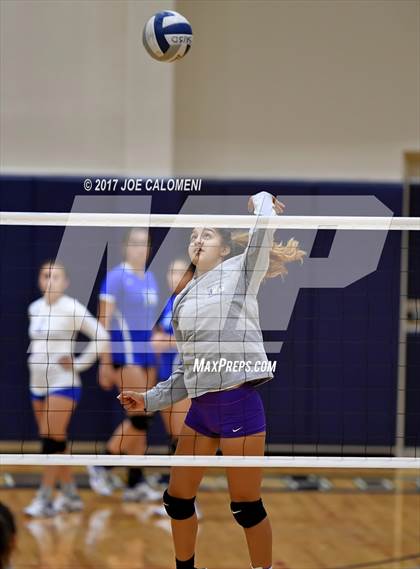 Thumbnail 3 in Brackenridge vs Lanier [Sidney] photogallery.