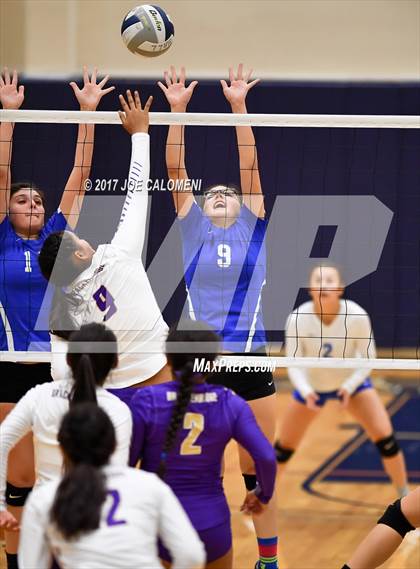 Thumbnail 1 in Brackenridge vs Lanier [Sidney] photogallery.