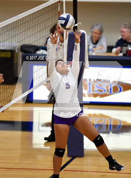 Thumbnail 1 in Brackenridge vs Lanier [Sidney] photogallery.
