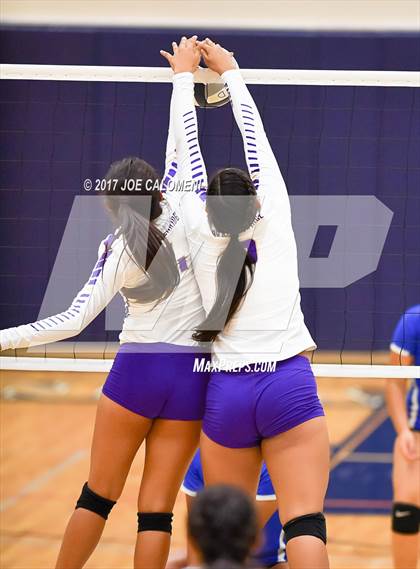Thumbnail 3 in Brackenridge vs Lanier [Sidney] photogallery.