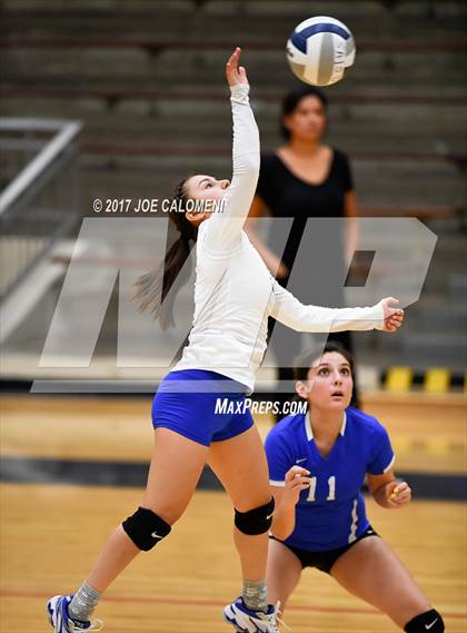Thumbnail 1 in Brackenridge vs Lanier [Sidney] photogallery.