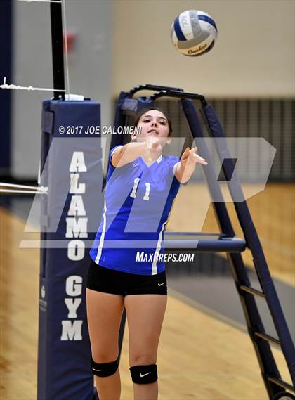 Thumbnail 1 in Brackenridge vs Lanier [Sidney] photogallery.